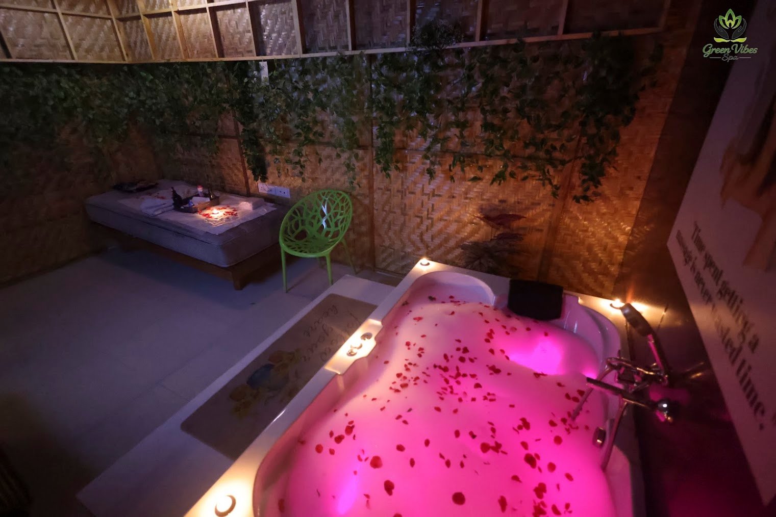 Green Vibes Spa reception and lounge